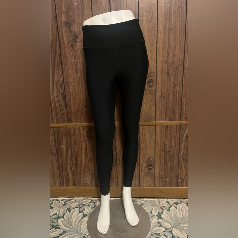 Victoria's Secret Black Stretch High Rise With Pockets Ankle Leggings Sz M